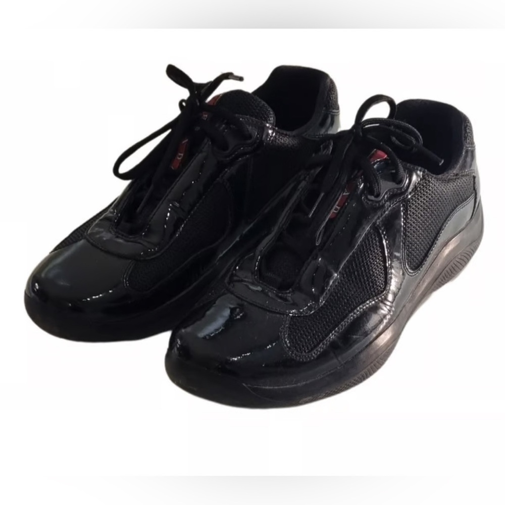 PRADA men’s lace up sneakers size 8